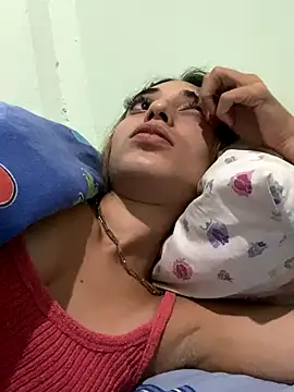 loirinhaaa's cam snapshot