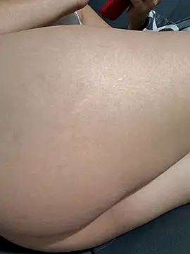 BrunaBaby26's cam snapshot