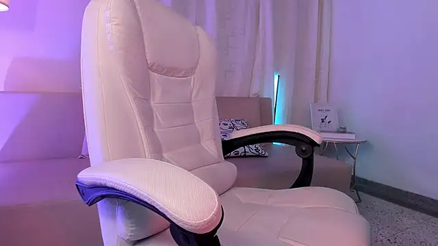 SophieBloomm's cam snapshot