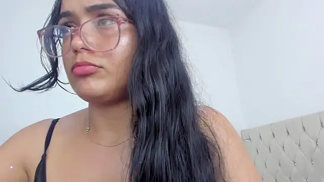 _1Jade's cam snapshot