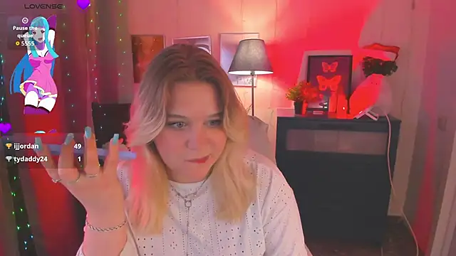 LouiseMous's cam snapshot