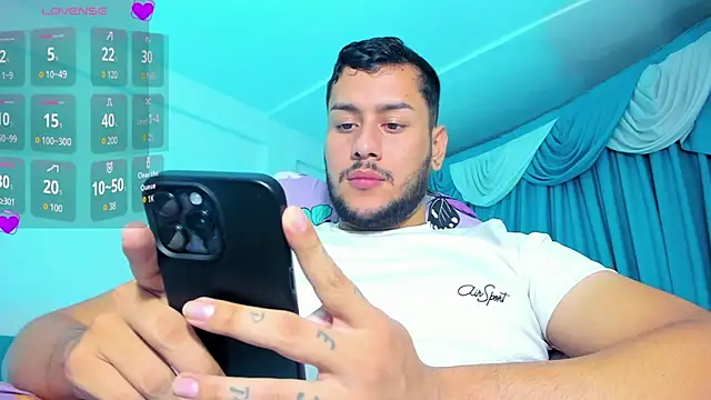 Latino_Hot_Boy's cam snapshot