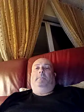 Alexis_Bull's cam snapshot