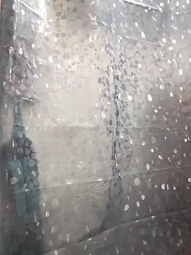 Lale-Adrian's cam snapshot