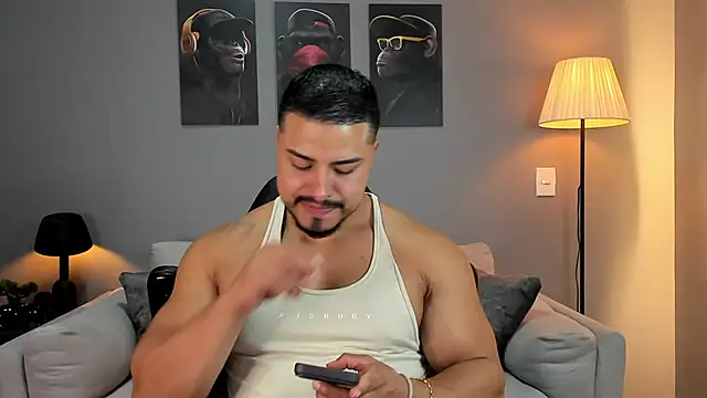 ApoloMakris's cam snapshot