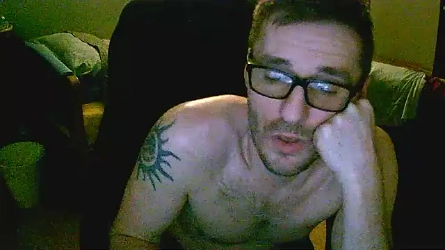 dado-hot12's cam snapshot