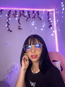 Lia__1's cam snapshot