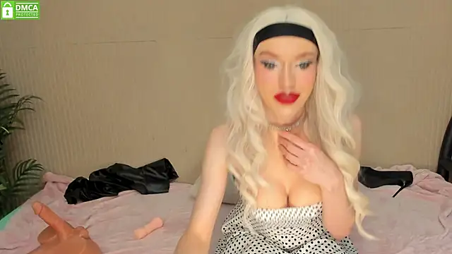 Mia_Miss_Sensual live sex cam