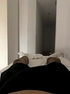 marc944's cam snapshot