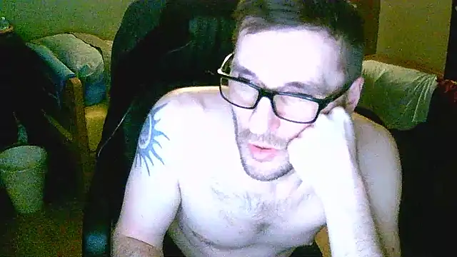 dado-hot12's cam snapshot