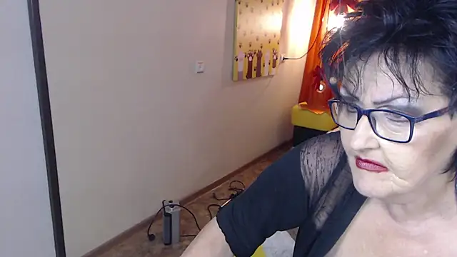 MasterLeila's cam snapshot