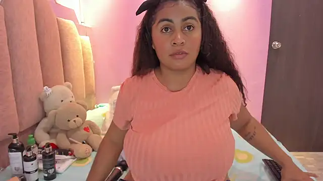 AndreaSweet2 live sex cam