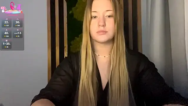 PandaFluff live sex cam