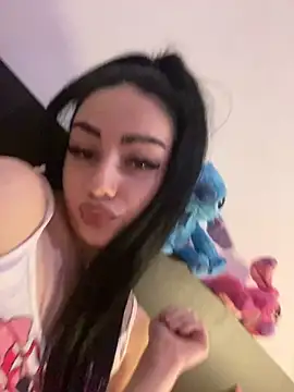 Briana_lrs live sex cam