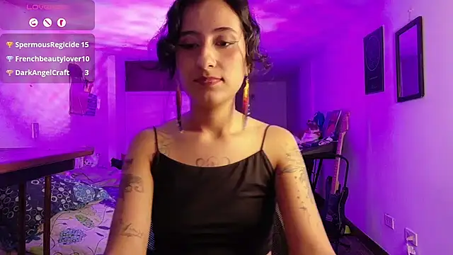 atenea_dragon__'s cam snapshot