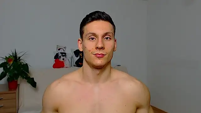 ZeinMiracles's cam snapshot