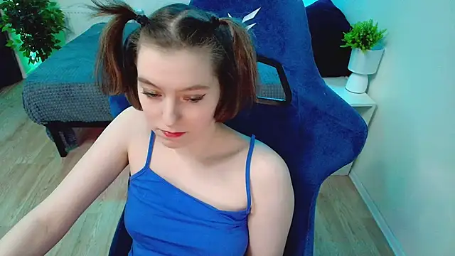 CranberryHot live sex cam