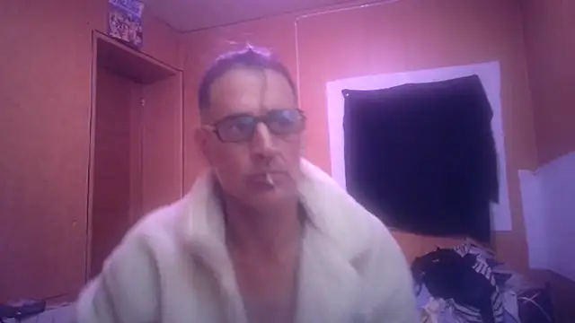 Lia_Y_PatrickX live sex cam