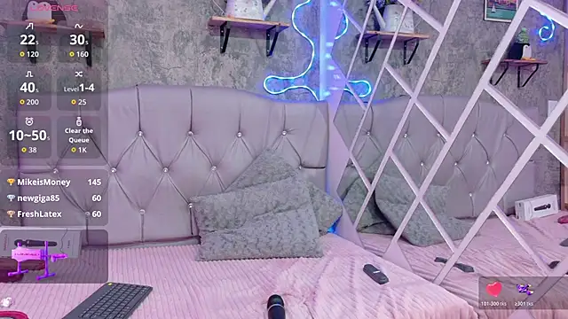 Devil_AliceXo live sex cam