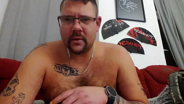 sexykevin17cm live sex cam