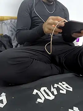 yazin19's cam snapshot