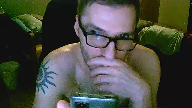 dado-hot12's cam snapshot