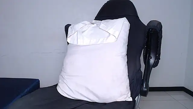 SweetLight live sex cam