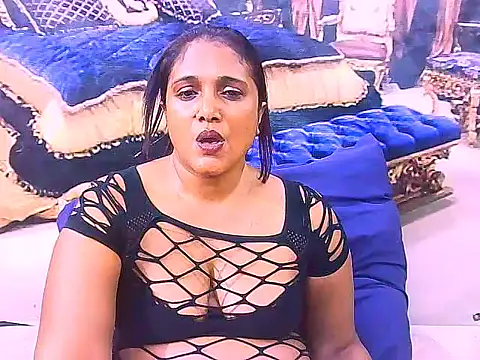 IndianSexyLady4u live sex cam