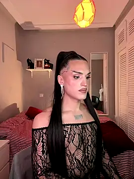 Crystal_________ live sex cam