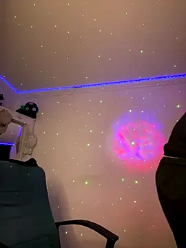 strongboy_ live sex cam