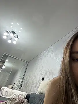 viviandaimond1 live sex cam