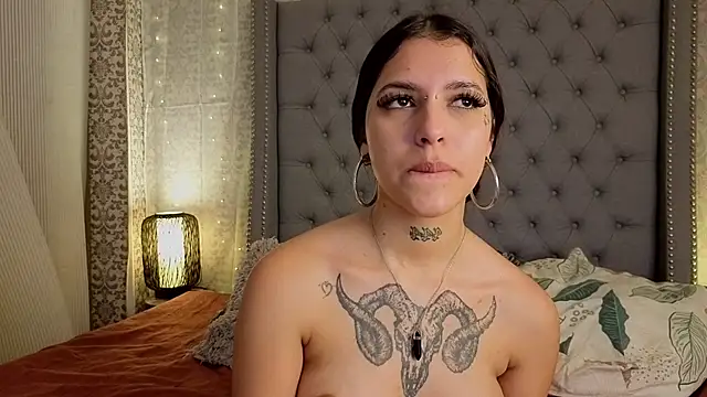 Abby_roussee live sex cam