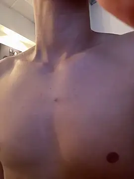 AdrianRinaldi live sex cam