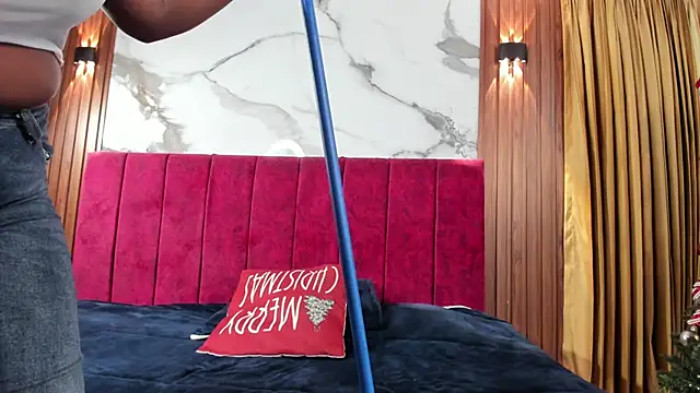 Lunna_Rohuse live sex cam