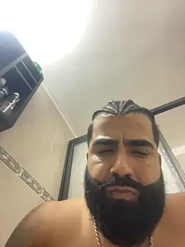 Lyon_vach live sex cam