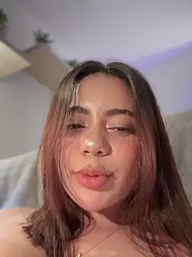 Aryrosee live sex cam