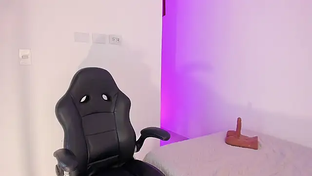 AnitaHaywood_ live sex cam