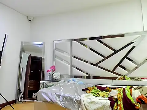 Kimberly_TaylorX's cam snapshot