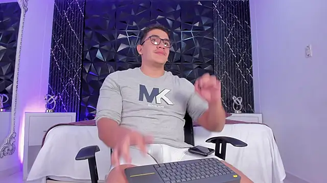 JeffDaltton live sex cam