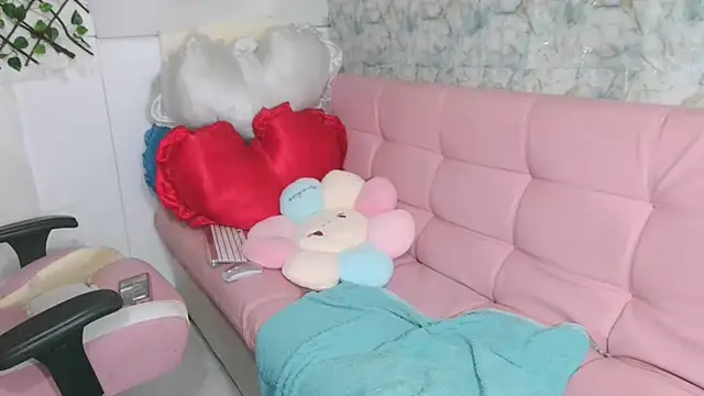 manuhela18 live sex cam