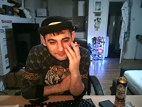 mihaimichael's cam snapshot