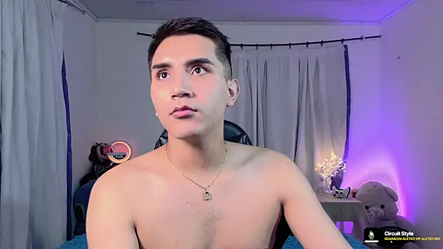 Chris_Maddox's cam snapshot