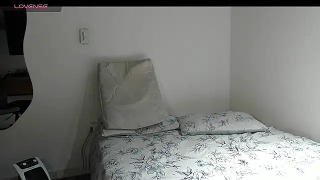 AshleyandTyler live sex cam