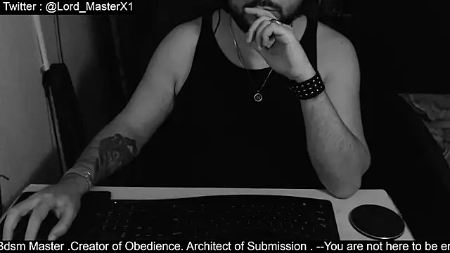 Lord_MasterX live sex cam