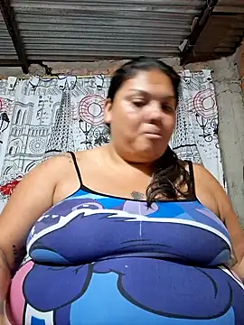 chubby_sexy_big_tits's cam snapshot