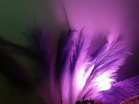 Queen_Rousee's cam snapshot