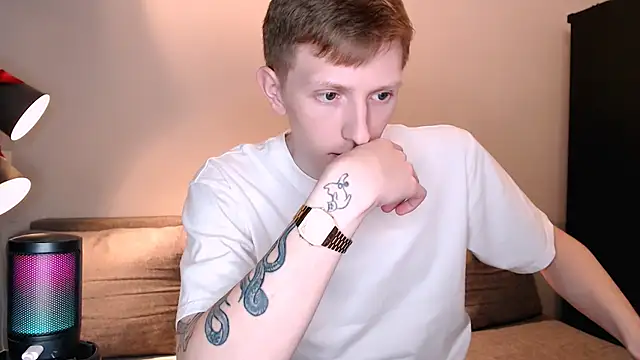 juliaanddima's cam snapshot