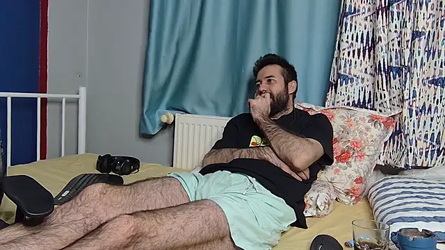 hairybearcb's cam snapshot