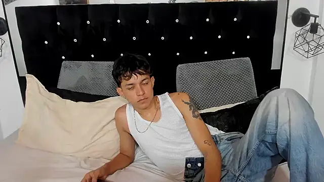 Sebas_cat's cam snapshot