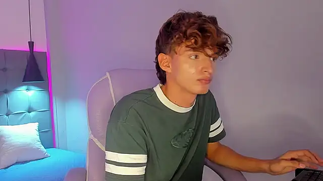 NicolasFerrer18's cam snapshot